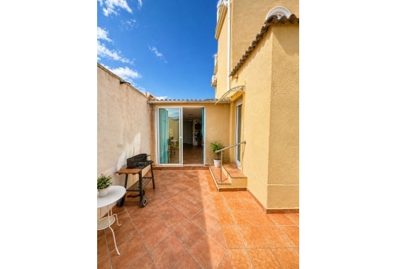 Reventa - Villa - Torrevieja - Nueva Torrevieja - Aguas Nuevas