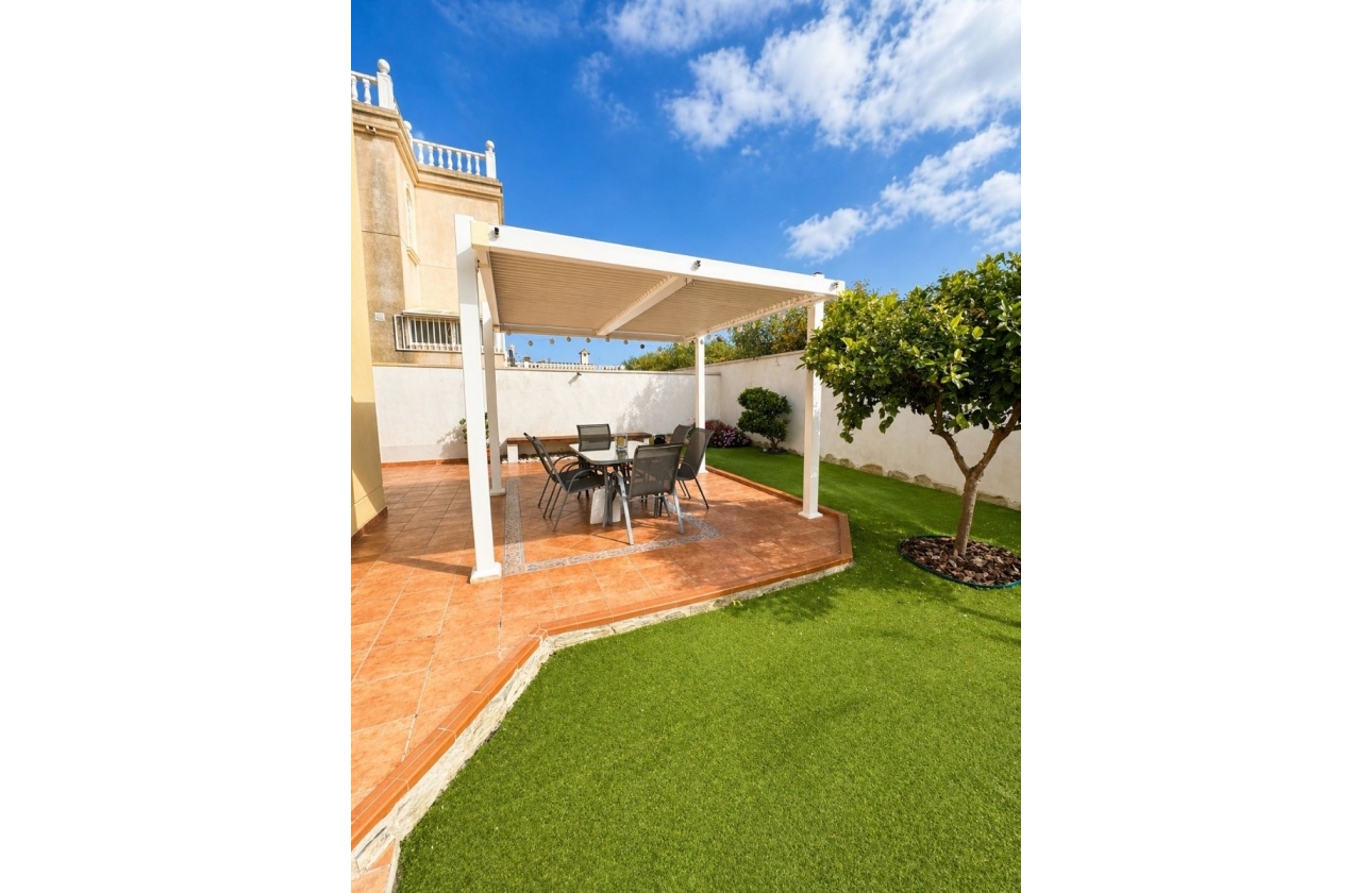 Reventa - Villa - Torrevieja - Nueva Torrevieja - Aguas Nuevas
