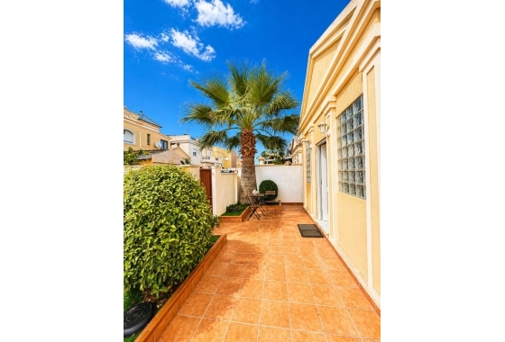 Reventa - Villa - Torrevieja - Nueva Torrevieja - Aguas Nuevas