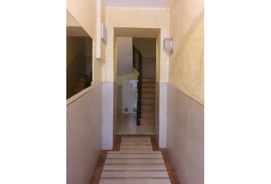 Resale - Commercial Unit - Alicante - Casco antiguo