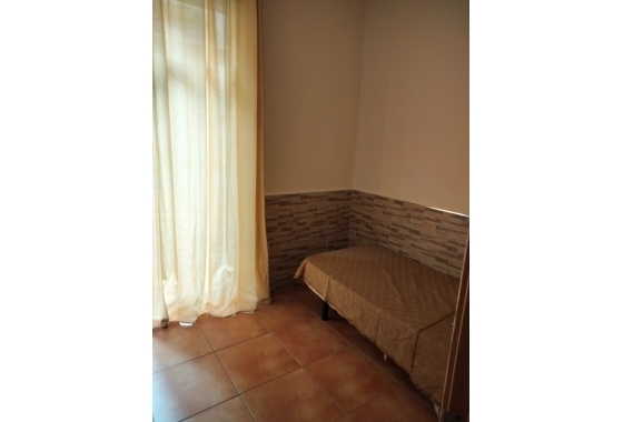 Resale - Commercial Unit - Alicante - Casco antiguo