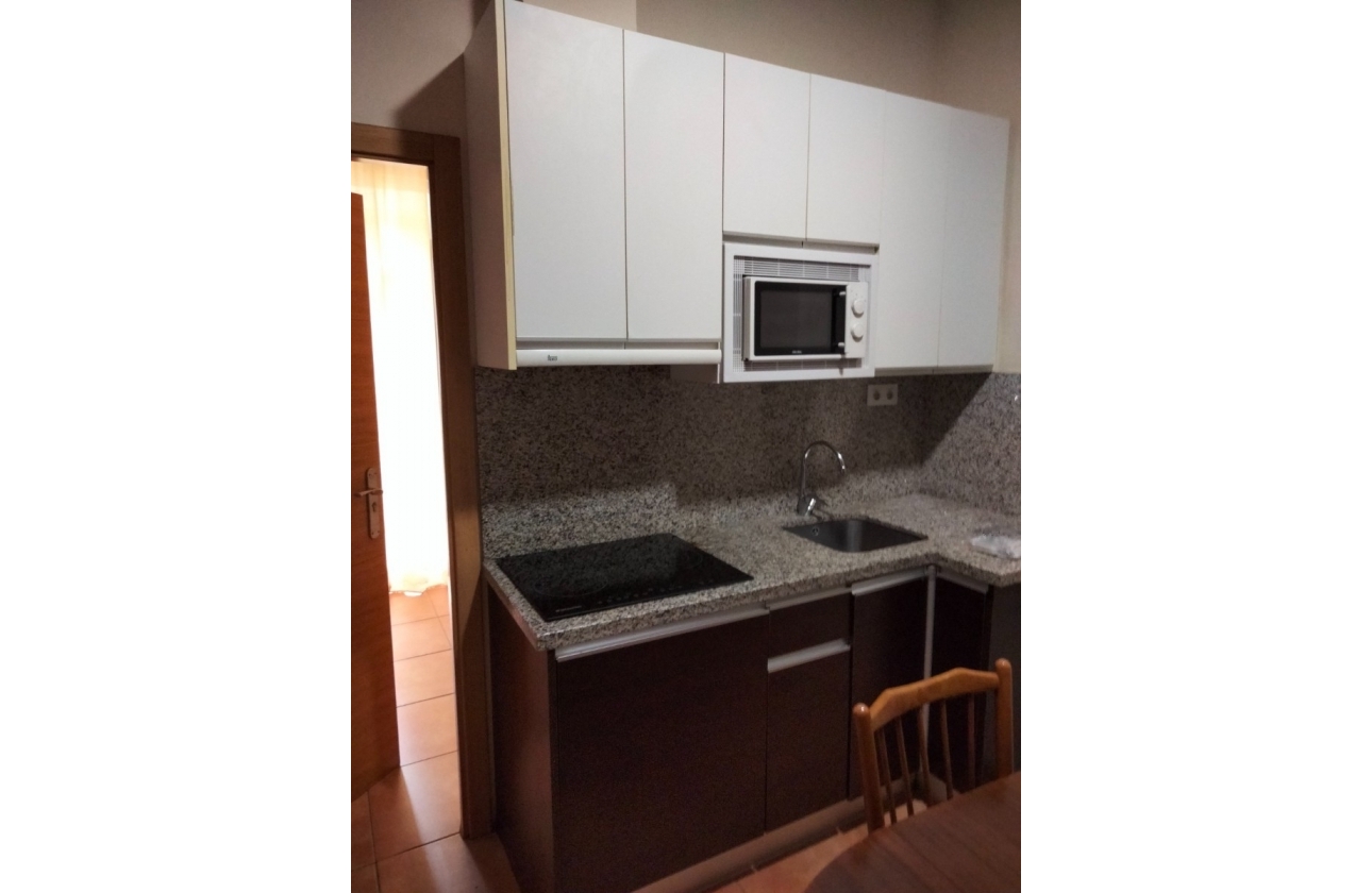 Resale - Commercial Unit - Alicante - Casco antiguo