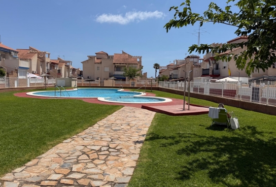 Resale - Bungalow - Orihuela Costa - Playa Flamenca
