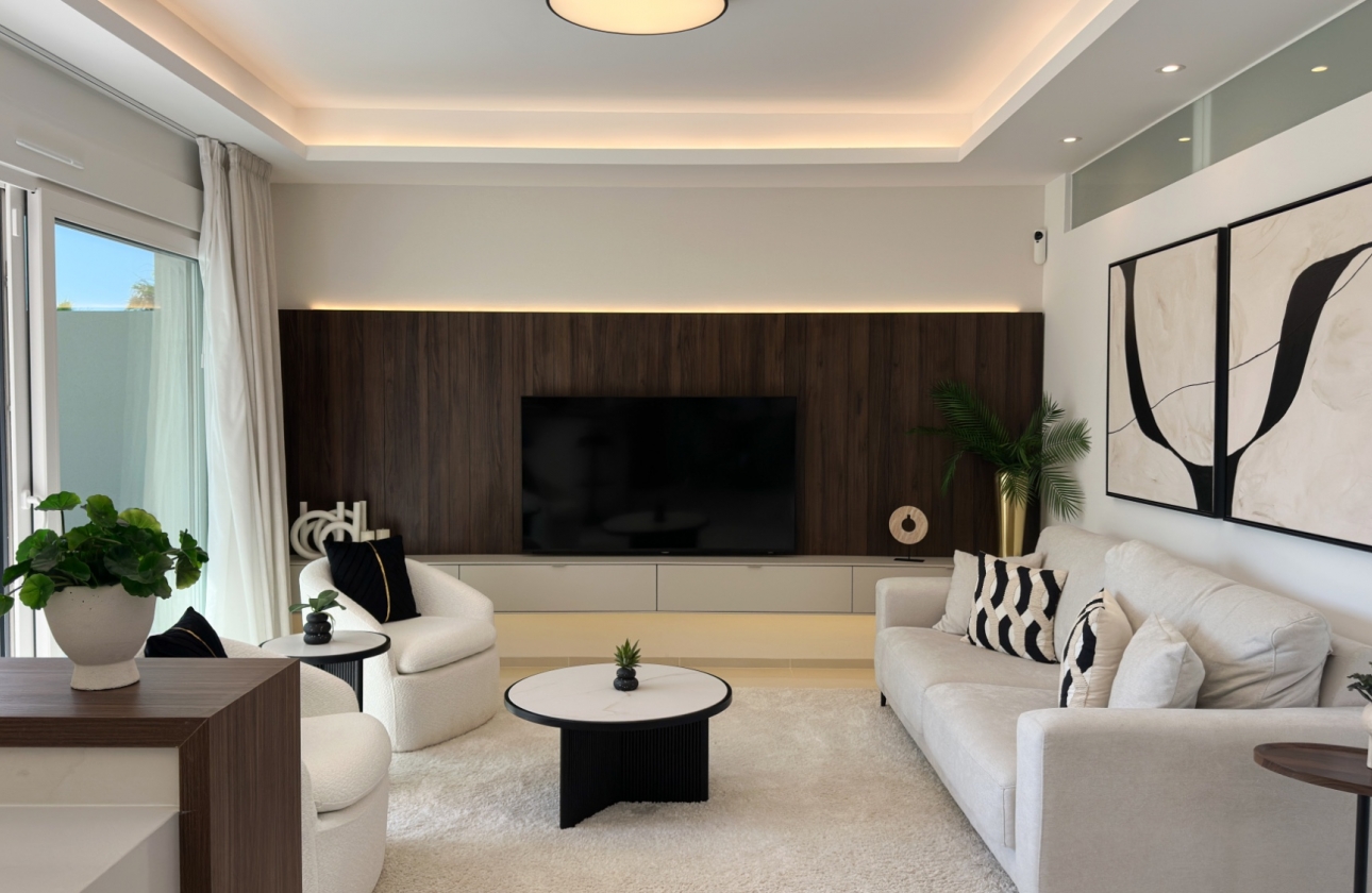 Resale - Bungalow - Ciudad Quesada