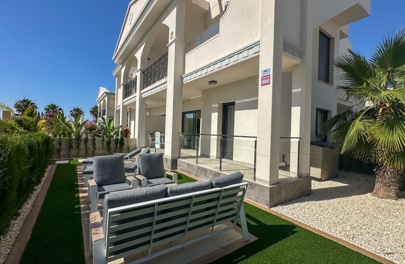 Resale - Bungalow - Ciudad Quesada