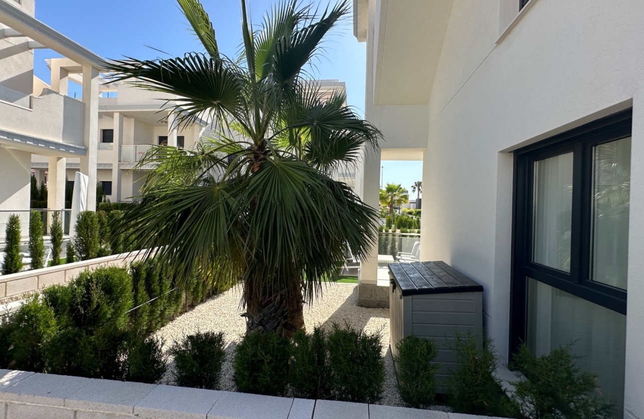 Resale - Bungalow - Ciudad Quesada