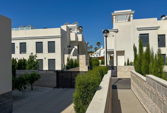 Resale - Bungalow - Ciudad Quesada