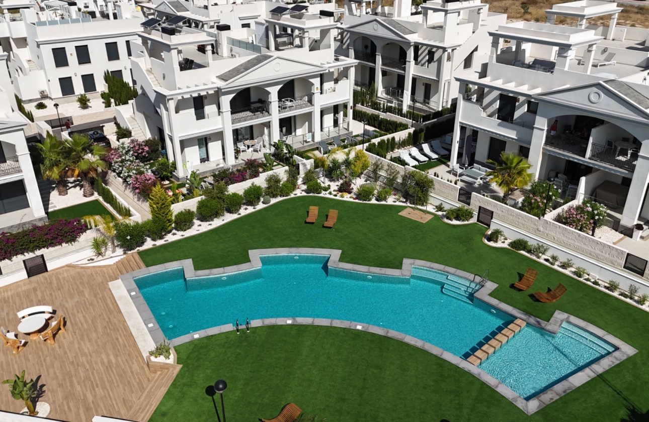 Resale - Bungalow - Ciudad Quesada