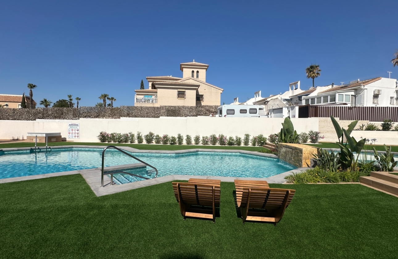 Resale - Bungalow - Ciudad Quesada