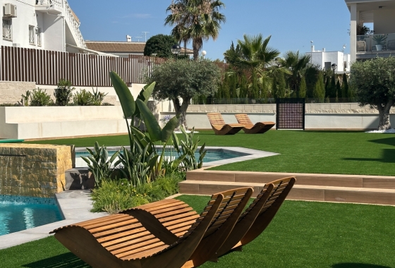 Resale - Bungalow - Ciudad Quesada