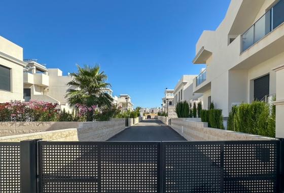 Resale - Bungalow - Ciudad Quesada