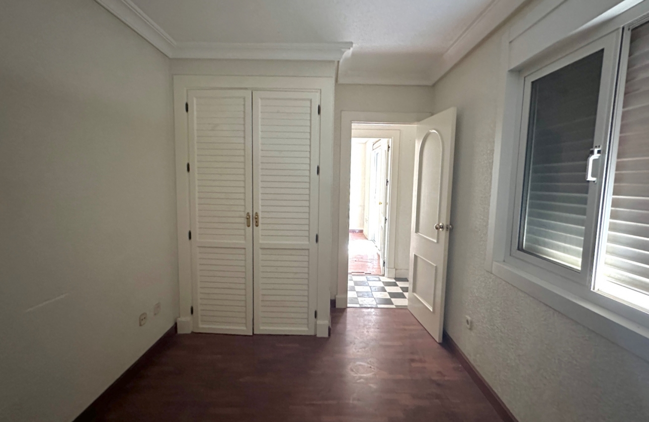 Resale - Commercial Unit - San Pedro del Pinatar
