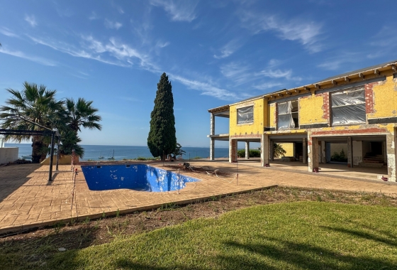 Resale - Villa - Orihuela Costa - Cabo Roig