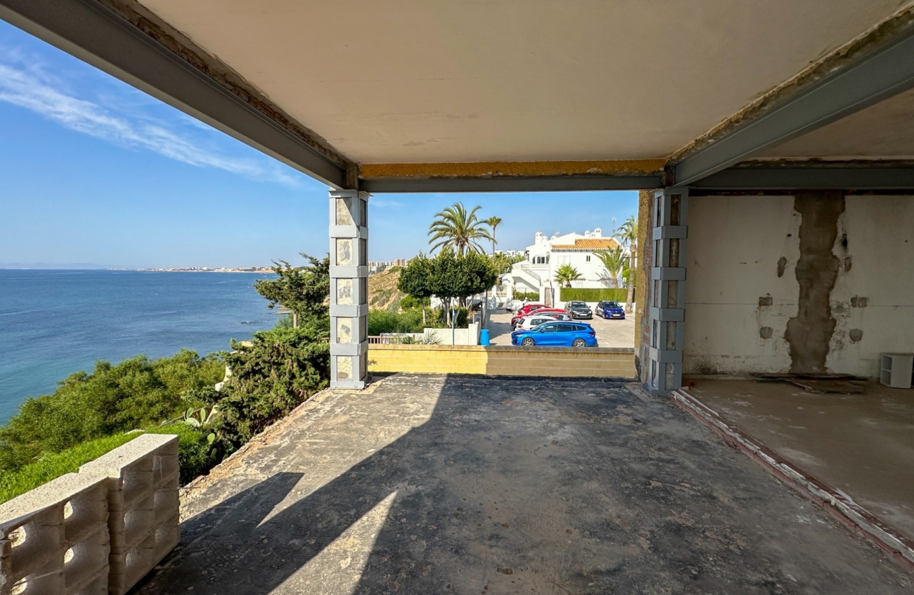 Resale - Villa - Orihuela Costa - Cabo Roig