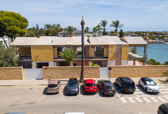 Resale - Villa - Orihuela Costa - Cabo Roig