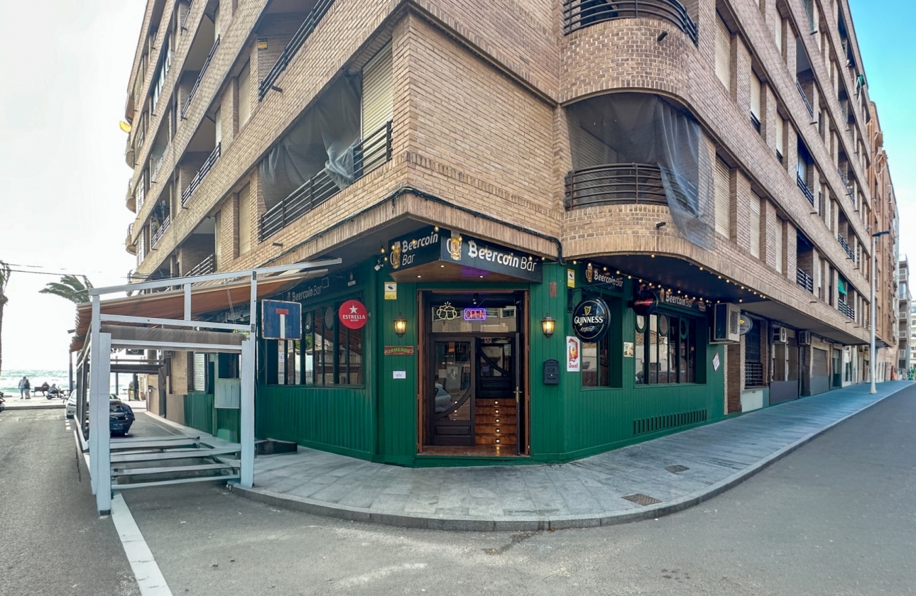 Reventa - Commercial Unit - Torrevieja - Playa del Cura