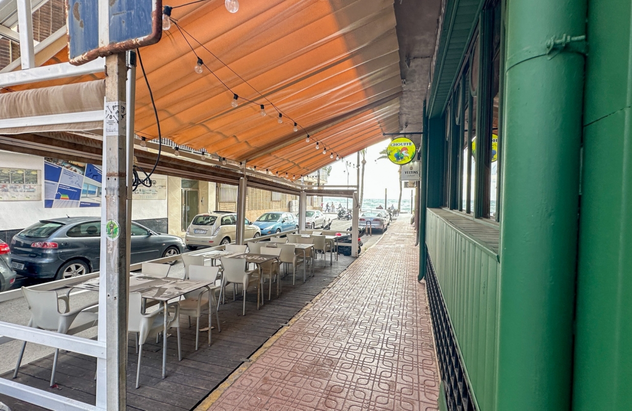 Reventa - Commercial Unit - Torrevieja - Playa del Cura