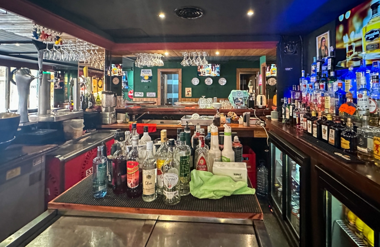 Reventa - Commercial Unit - Torrevieja - Playa del Cura