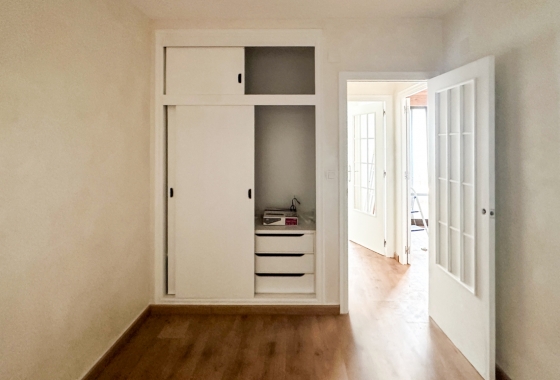 Reventa - Apartment - Torrevieja - Playa de los Locos