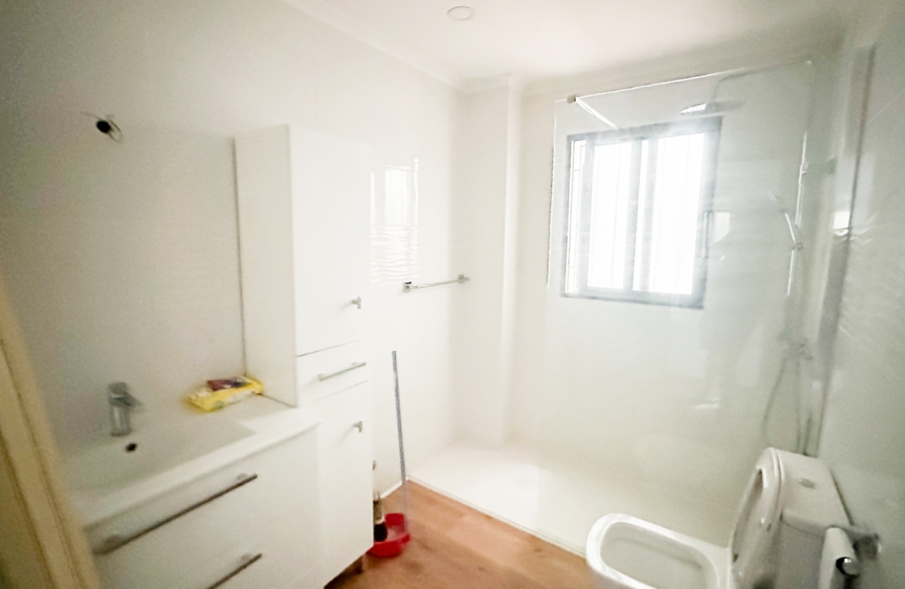 Reventa - Apartment - Torrevieja - Playa de los Locos