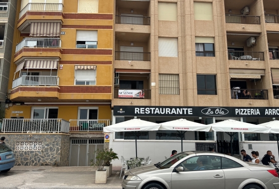 Reventa - Apartment - Torrevieja - Playa de los Locos