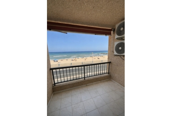 Reventa - Apartment - Torrevieja - Playa de los Locos
