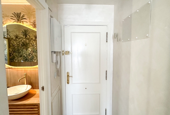 Reventa - Apartment - Torrevieja - Centro