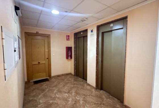 Reventa - Apartment - Torrevieja - Centro