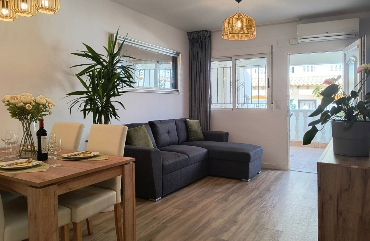 Resale - Townhouse - Alicante - La Florida