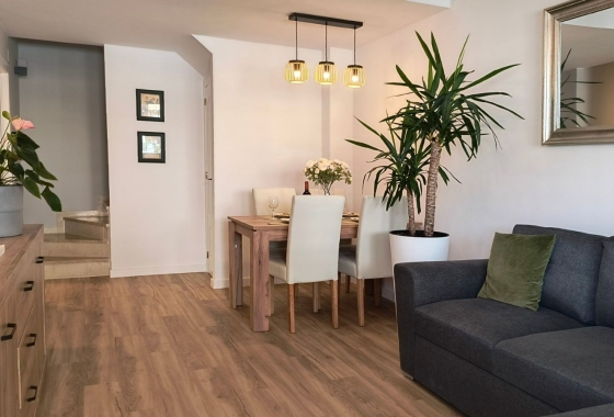 Resale - Townhouse - Alicante - La Florida
