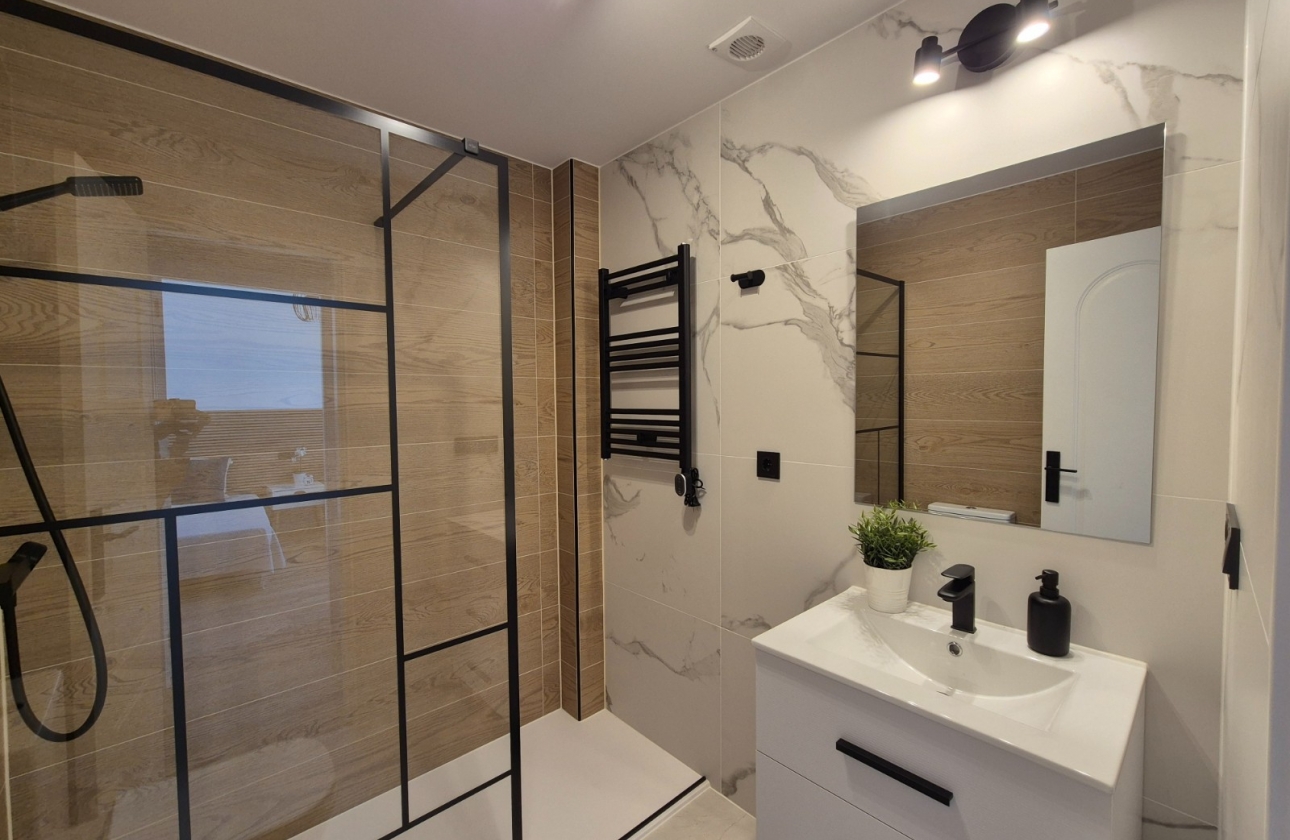 Resale - Townhouse - Alicante - La Florida
