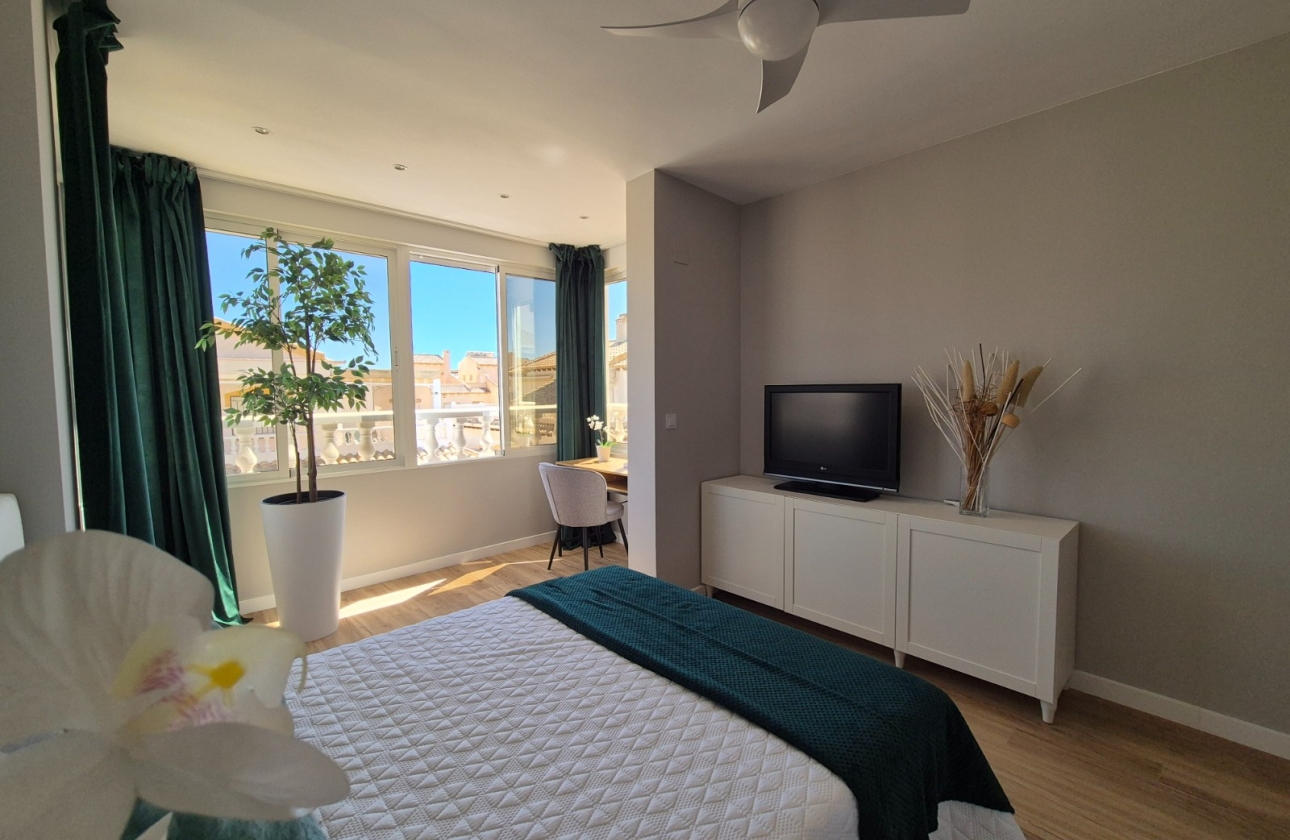Resale - Townhouse - Alicante - La Florida