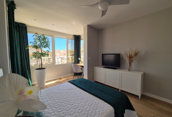 Resale - Townhouse - Alicante - La Florida