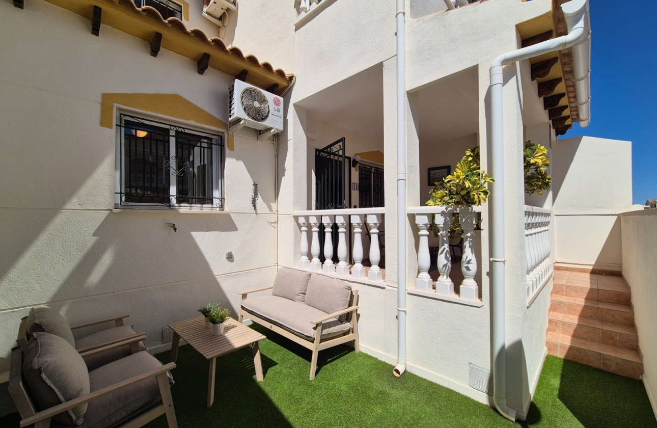 Resale - Townhouse - Alicante - La Florida
