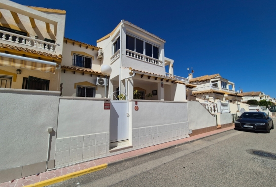 Resale - Townhouse - Alicante - La Florida