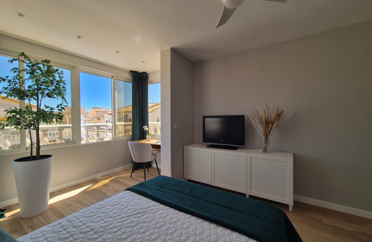 Resale - Townhouse - Alicante - La Florida