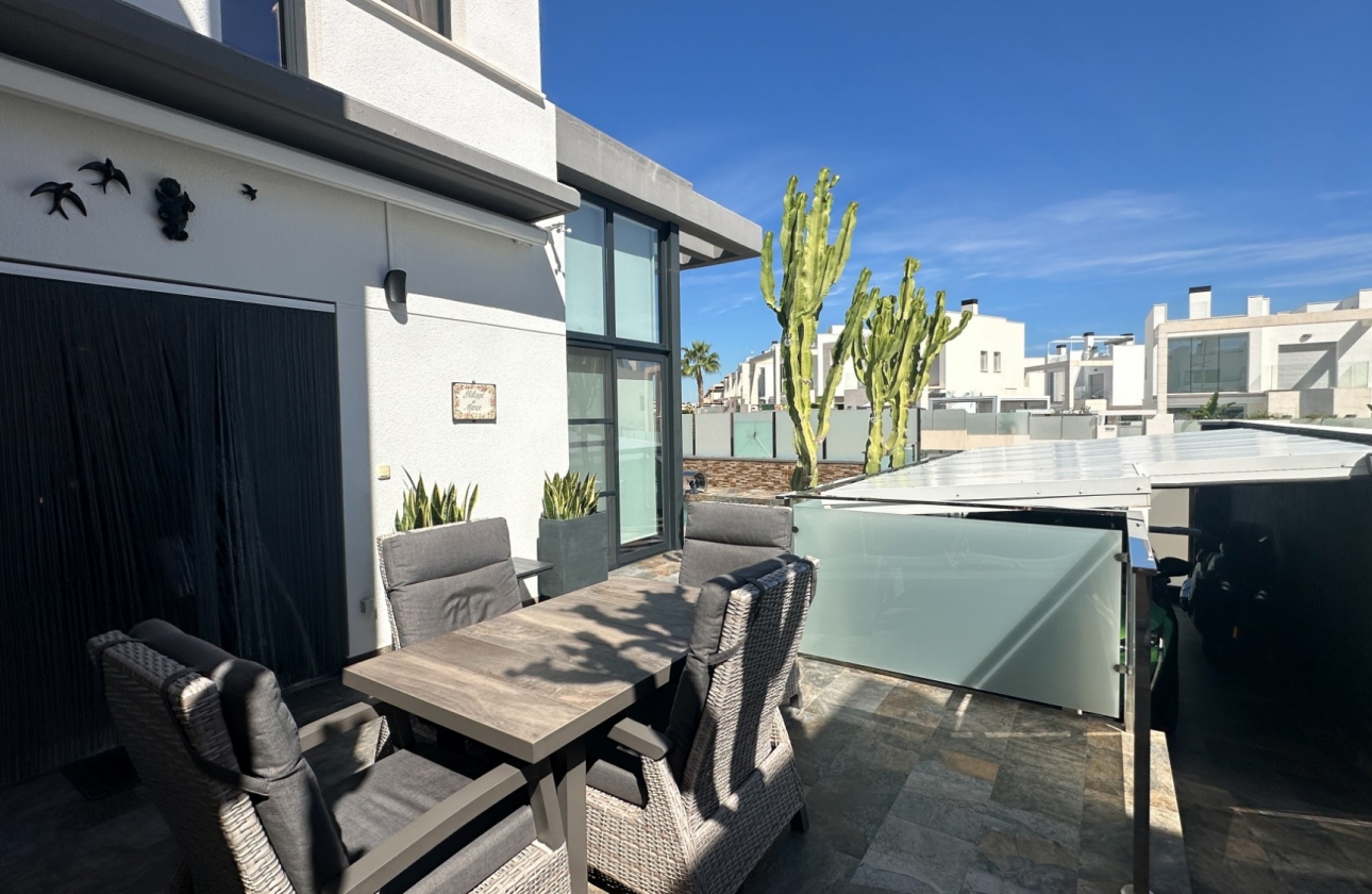 Reventa - Villa - Orihuela Costa - Lomas de Cabo Roig