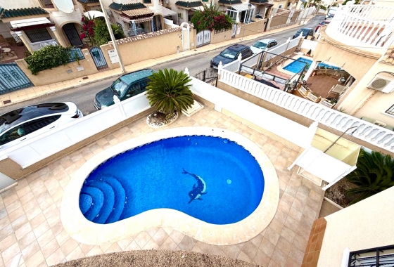 Resale - Villa - Orihuela Costa - Villamartín