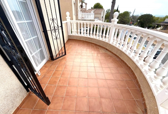 Resale - Villa - Orihuela Costa - Villamartín