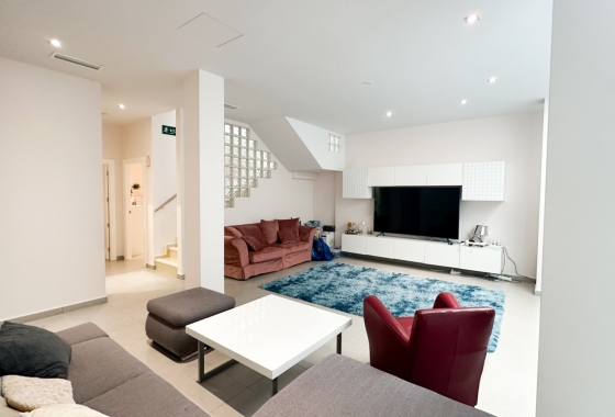 Rynek wtórny - Villa - Torrevieja - Nueva Torrevieja - Aguas Nuevas