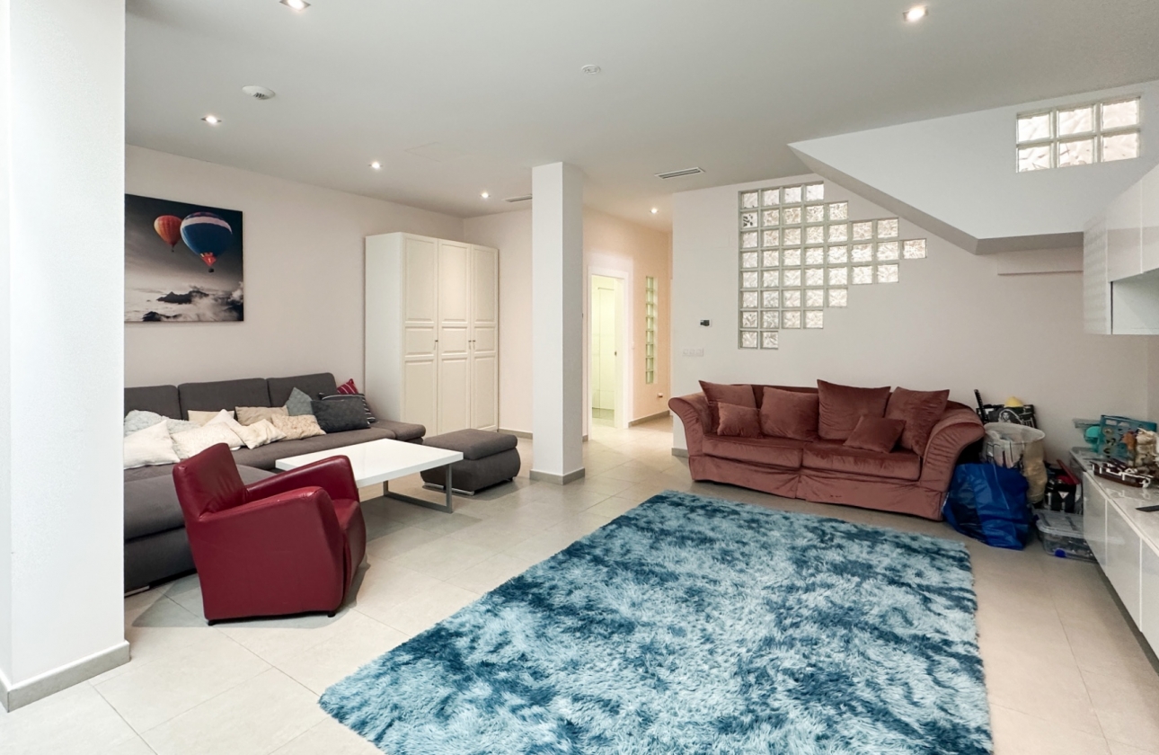 Rynek wtórny - Villa - Torrevieja - Nueva Torrevieja - Aguas Nuevas