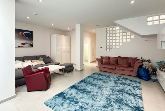 Rynek wtórny - Villa - Torrevieja - Nueva Torrevieja - Aguas Nuevas