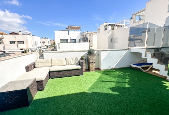 Rynek wtórny - Villa - Torrevieja - Nueva Torrevieja - Aguas Nuevas