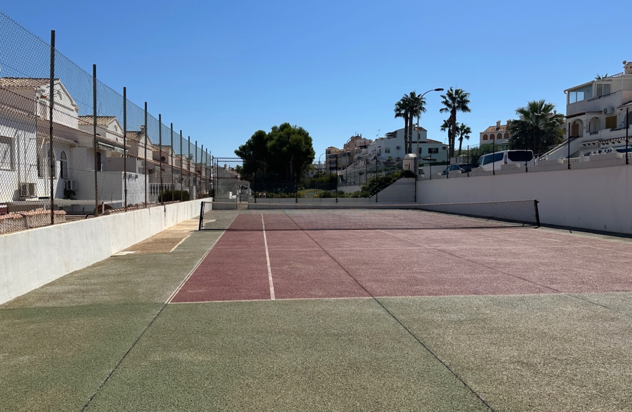 Resale - Townhouse - Torrevieja - La Mata