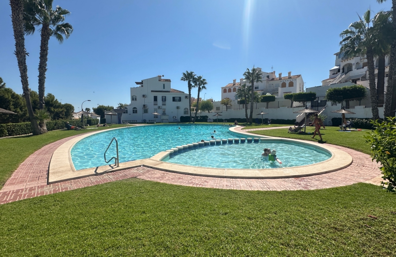Resale - Townhouse - Torrevieja - La Mata