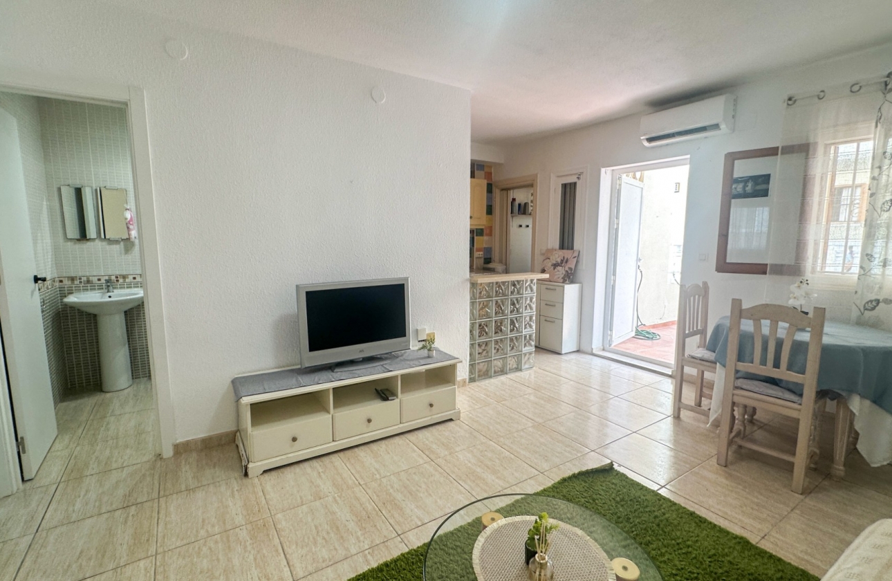 Reventa - Apartment - Orihuela Costa - La Zenia