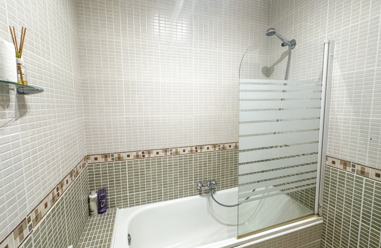 Reventa - Apartment - Orihuela Costa - La Zenia