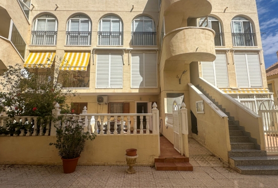 Reventa - Apartment - Orihuela Costa - La Zenia