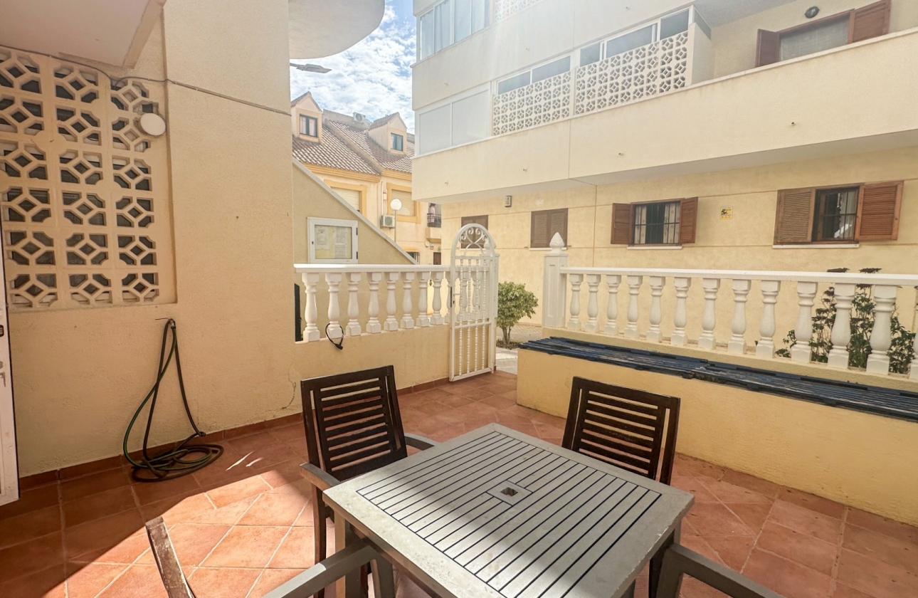 Reventa - Apartment - Orihuela Costa - La Zenia