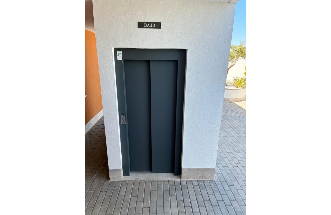 Resale - Apartment - Pilar de la Horadada